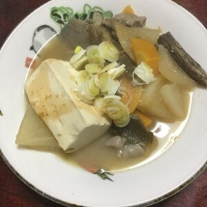 ゴボウたっぷり☆モツ煮